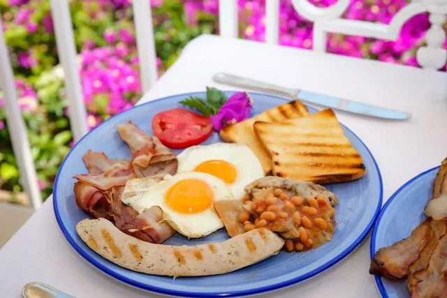 caffepositanoristorantebar - Instagram Photo 3
